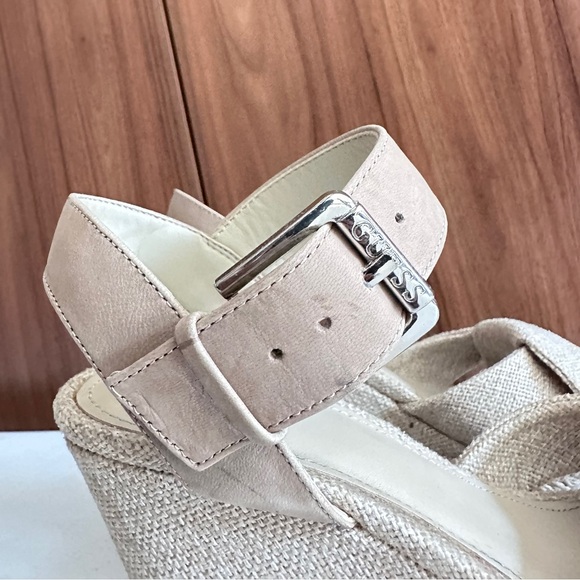 Guess Women's wedged burlap sandals size 6M - Picture 12 of 15